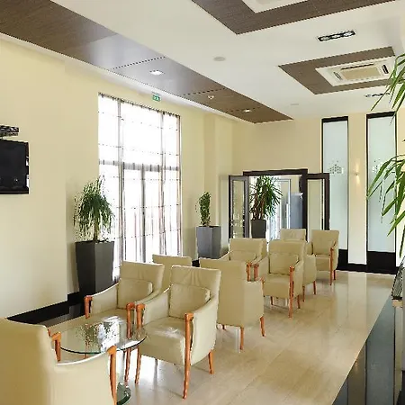 فندق City Hotel بودغوريتْسا