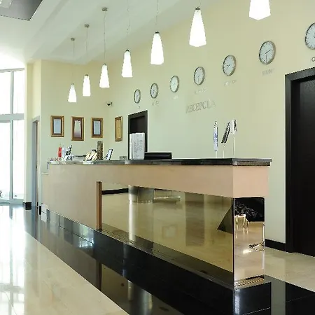 City Hotel 4*