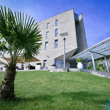 City Hotel Hotel