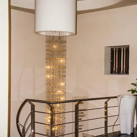 City Hotel 4*